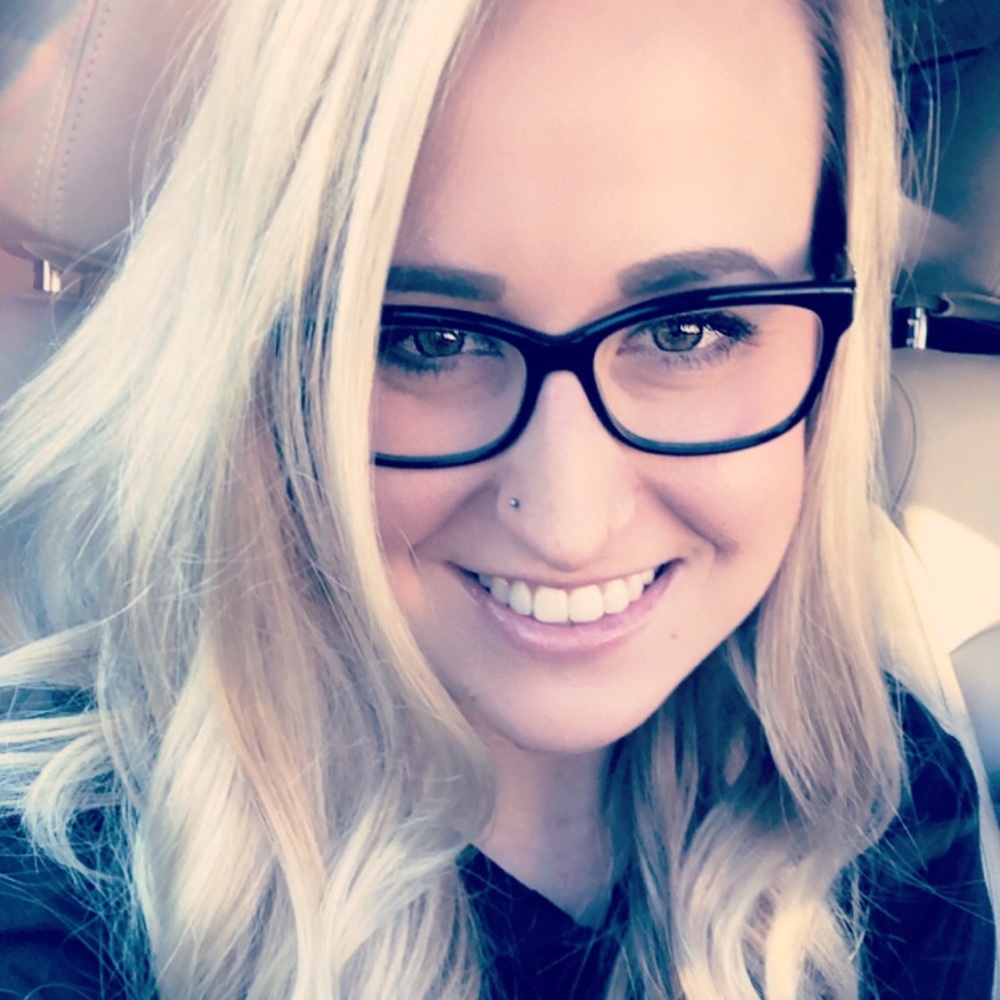 Meet your Posher, Lisa